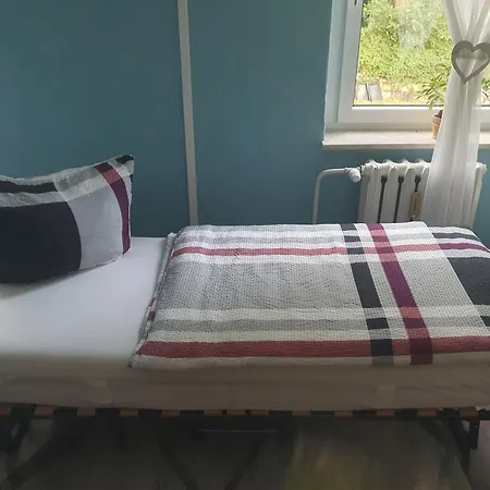 Ferienwohnung, Apartment, Monteurwohnung Mit Klimaanlage Wettin-loebejuen * Lobejun