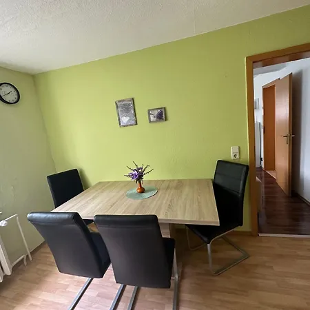 Ferienwohnung, Apartment, Monteurwohnung Mit Klimaanlage Wettin-löbejün * Lobejun