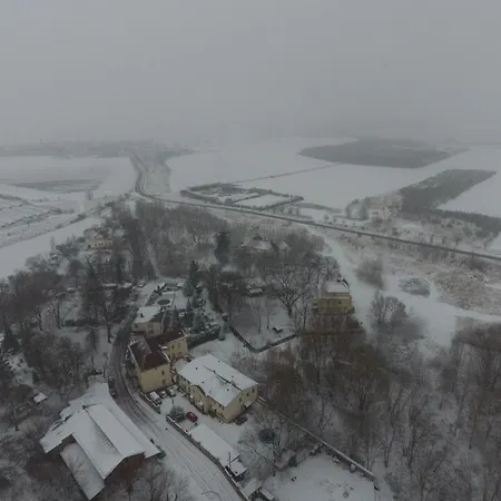 Apartamento Ferienwohnung, Apartment, Monteurwohnung Mit Klimaanlage Wettin-löbejün *