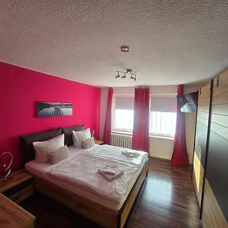 Ferienwohnung, Apartment, Monteurwohnung Mit Klimaanlage Wettin-loebejuen *