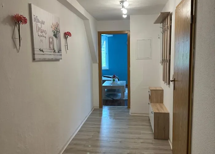 Ferienwohnung, Apartment, Monteurwohnung Mit Klimaanlage Wettin-loebejuen Lägenhet