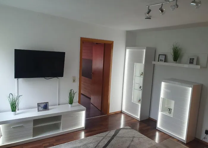 Ferienwohnung, Apartment, Monteurwohnung Mit Klimaanlage Wettin-loebejuen Lägenhet Lobejun