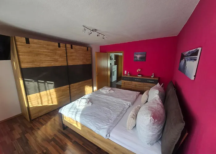 Ferienwohnung, Apartment, Monteurwohnung Mit Klimaanlage Wettin-loebejuen