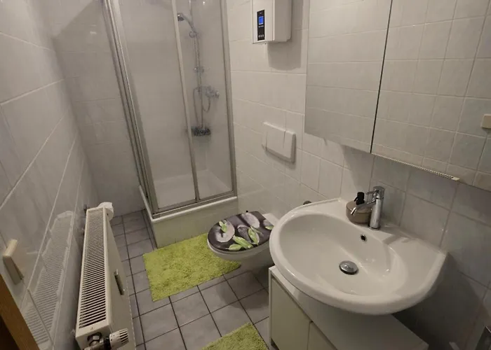 Ferienwohnung, Apartment, Monteurwohnung Mit Klimaanlage Wettin-loebejuen Lobejun